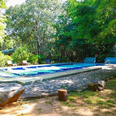 Jays Holiday Resort 하바라나 외부 사진