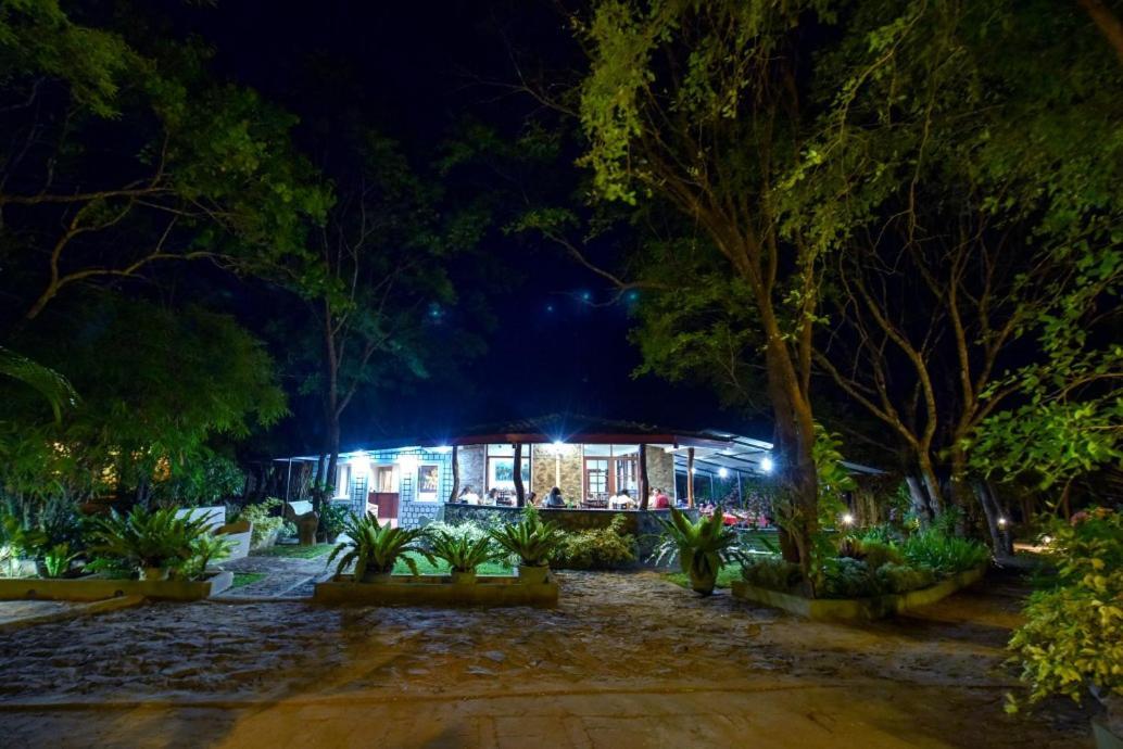 Jays Holiday Resort 하바라나 외부 사진